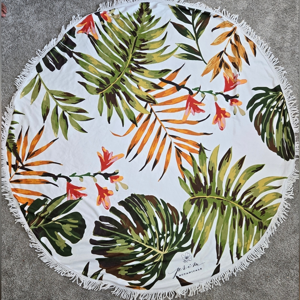 Jasmine Tropical Leaf Round Beach Towel